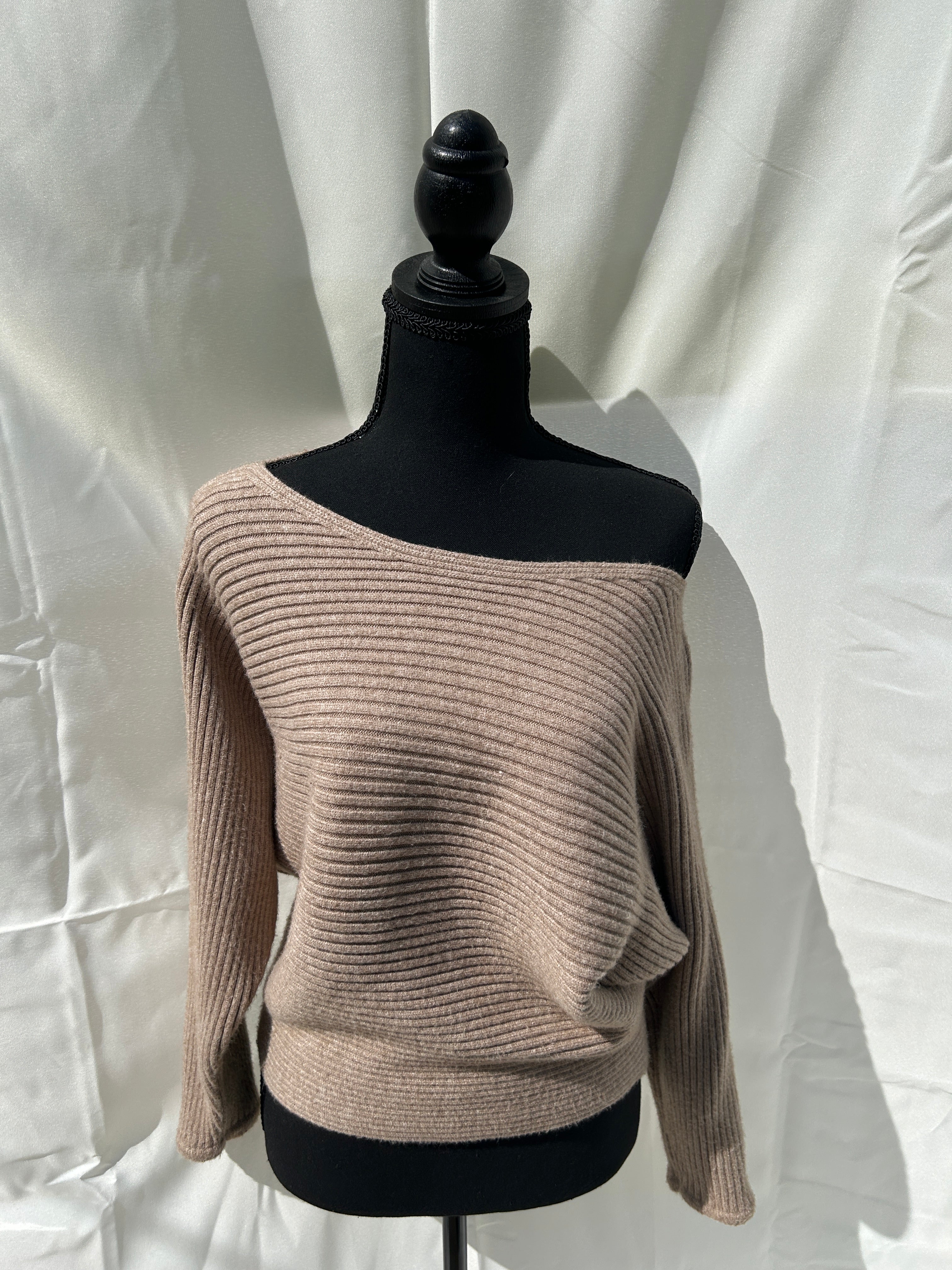 Anthropologie “Adam’s Rib” Sweater - Brown