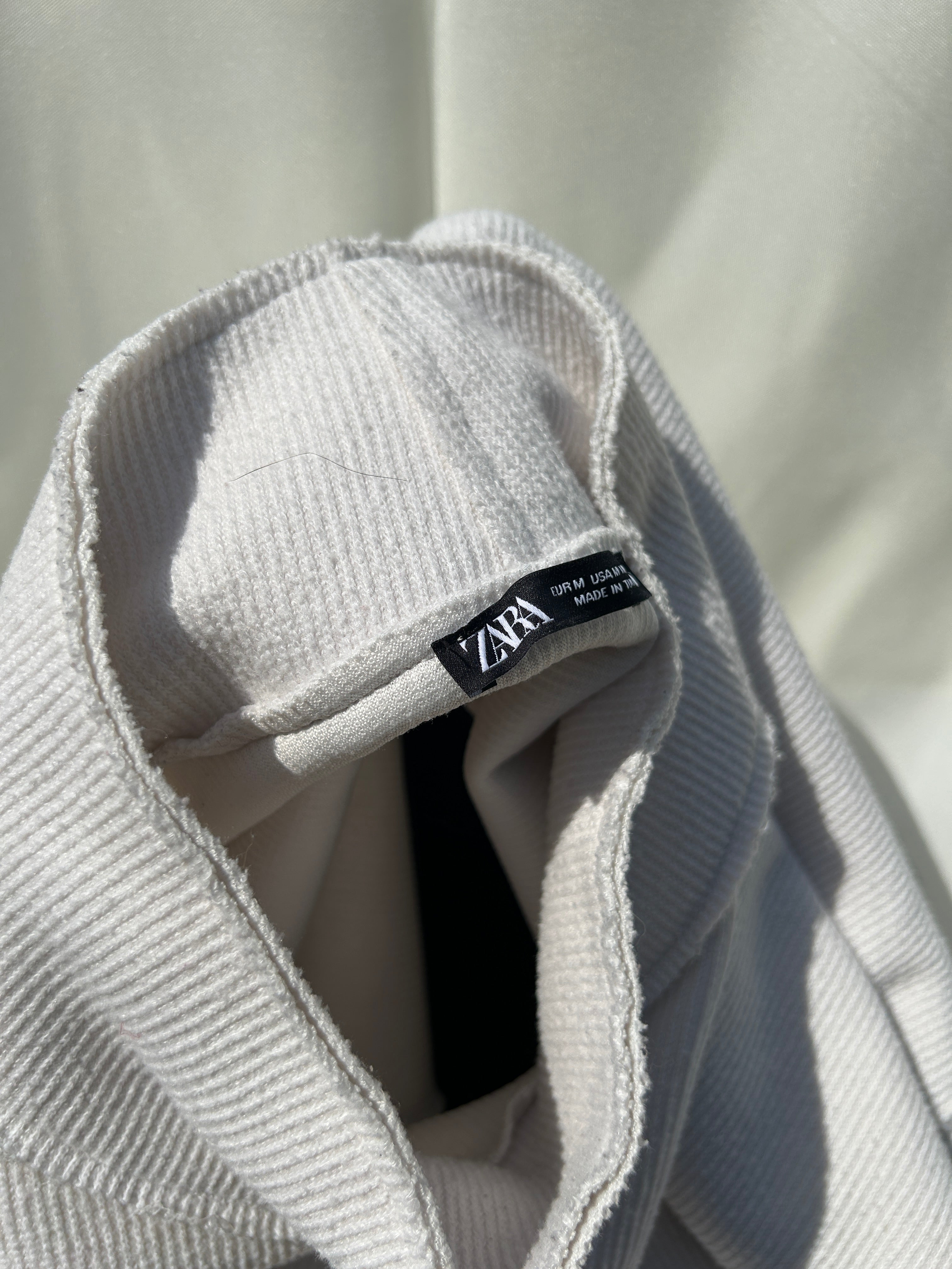 Zara “Alabaster Box” Sweatshirt - Beige