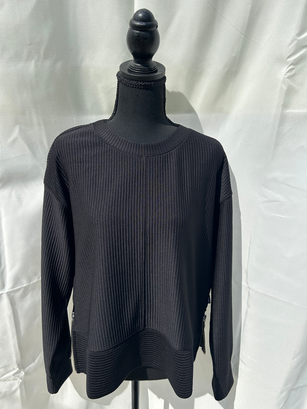DKNY Sport “3 John 1:2” Shirt - Black