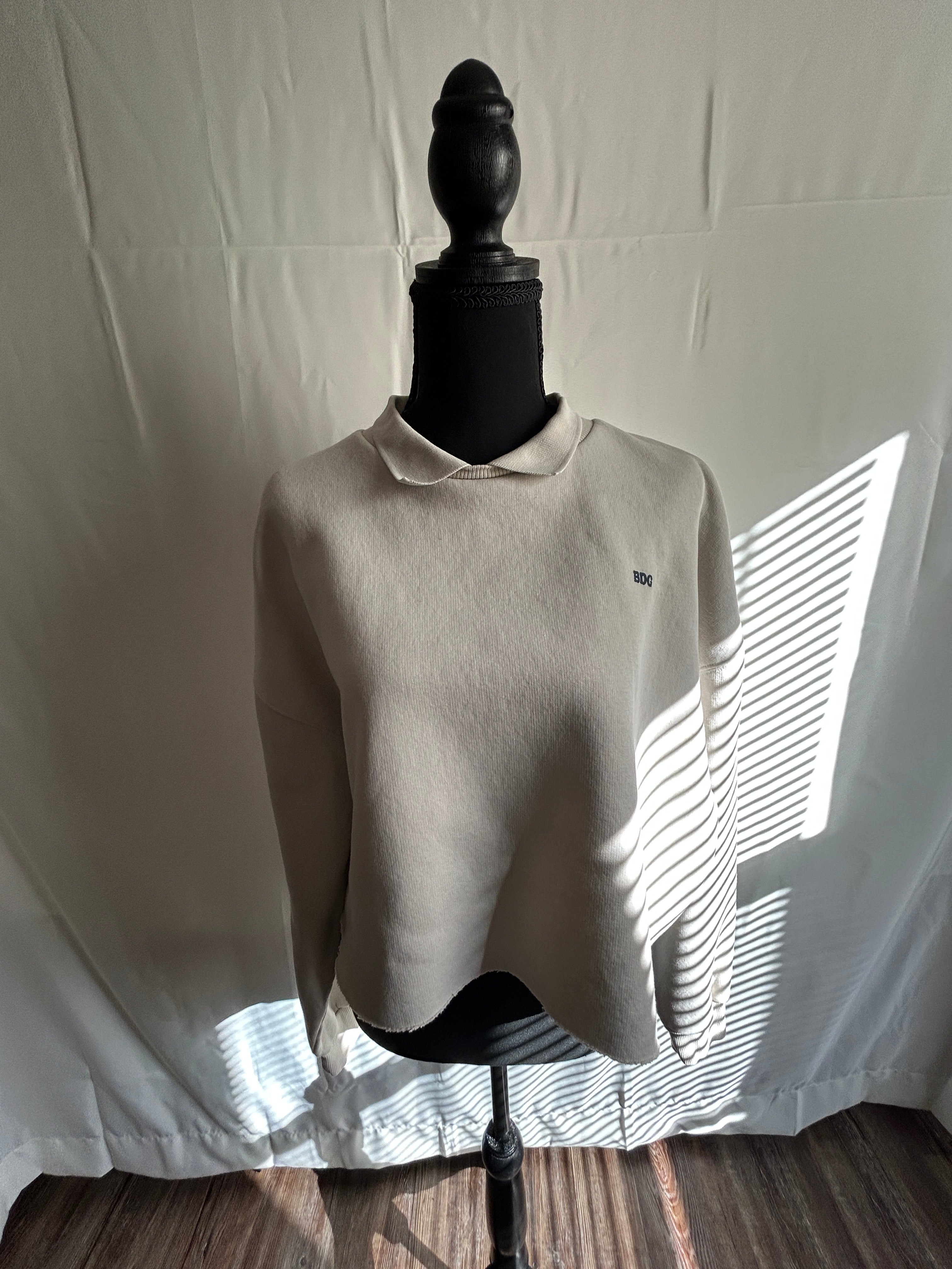 BDG “The Earth is the Lord’s” Sweater - Beige